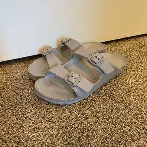 Size 7-8 gray soft slides